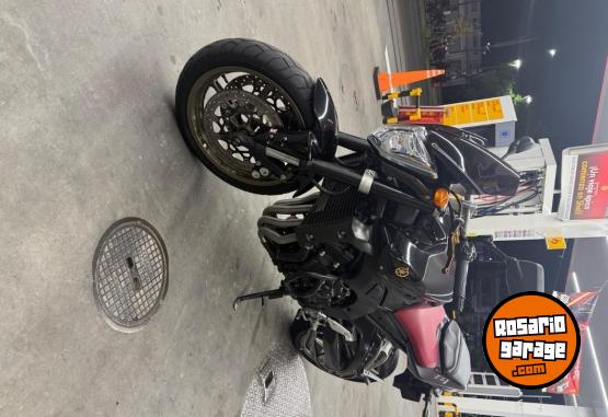 Motos - Yamaha Fazer 1000 2008 Nafta 38000Km - En Venta
