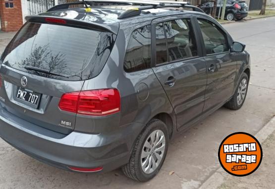 Autos - Volkswagen Suran 2016 Nafta 84000Km - En Venta