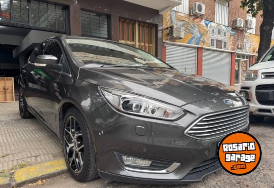 Autos - Ford Focus 2017 Nafta 70000Km - En Venta