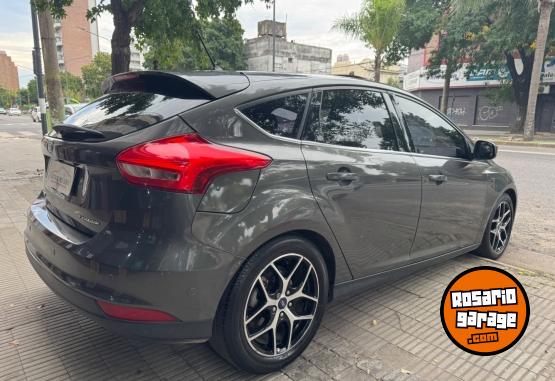Autos - Ford Focus 2017 Nafta 70000Km - En Venta