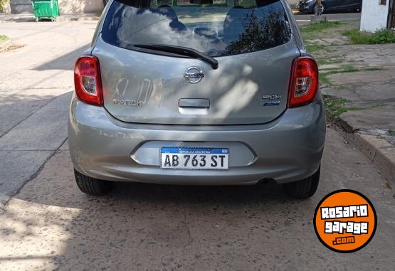 Autos - Nissan March 2017 Nafta 49000Km - En Venta