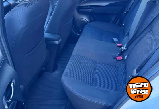 Autos - Toyota yaris 2021 Nafta 160000Km - En Venta