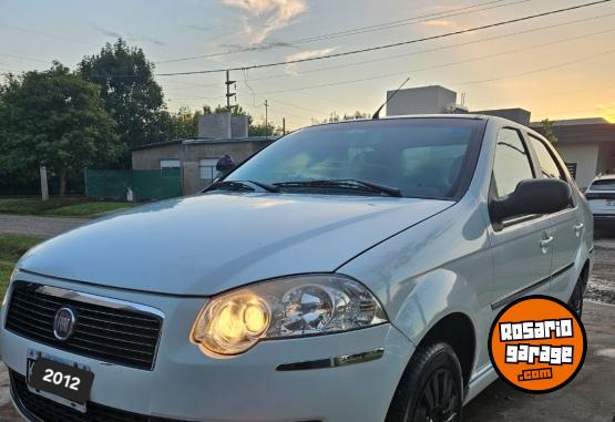 Autos - Fiat Siena 2012 GNC 147000Km - En Venta