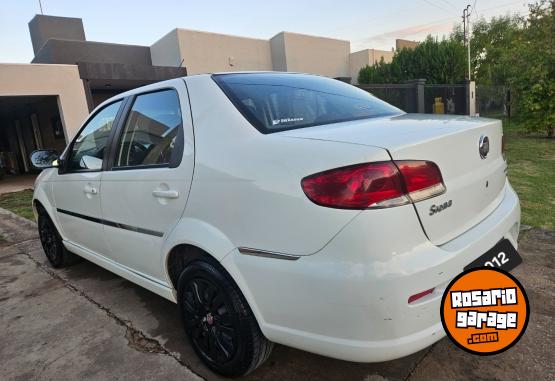 Autos - Fiat Siena 2012 GNC 147000Km - En Venta