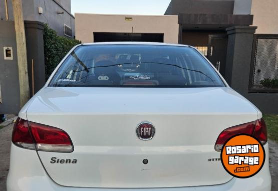 Autos - Fiat Siena 2012 GNC 147000Km - En Venta