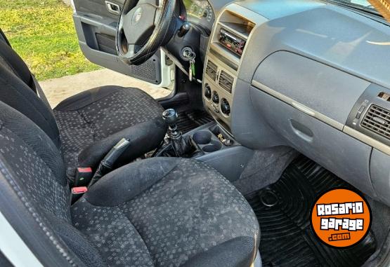 Autos - Fiat Siena 2012 GNC 147000Km - En Venta