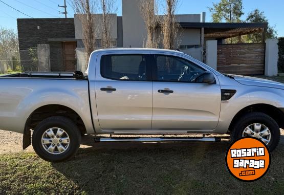 Camionetas - Ford Ranger2 DC 4x2 XL SAFETY 2013 Diesel 170000Km - En Venta