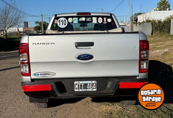 Camionetas - Ford Ranger2 DC 4x2 XL SAFETY 2013 Diesel 170000Km - En Venta
