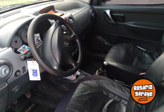 Utilitarios - Peugeot Partner 2013 Diesel 620000Km - En Venta