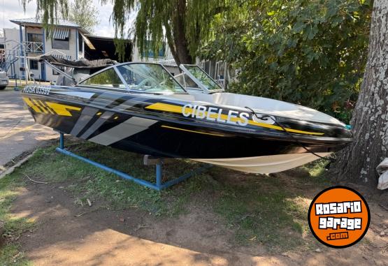 Embarcaciones - Oportunidad lancha con Yamaha 70Hp - En Venta