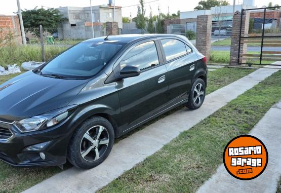 Autos - Chevrolet Onix 2018 Nafta 72000Km - En Venta
