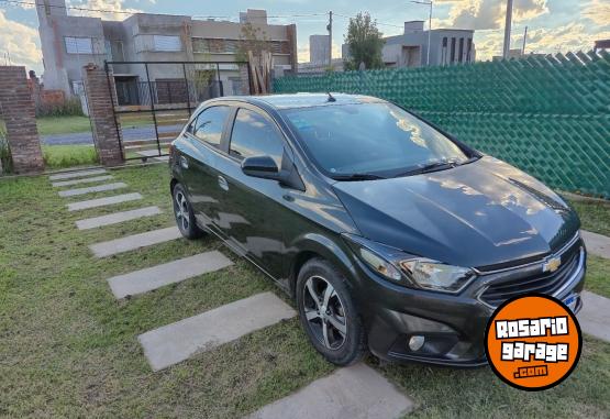Autos - Chevrolet Onix 2018 Nafta 72000Km - En Venta