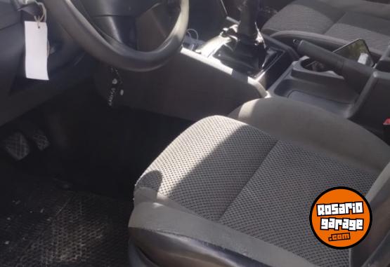 Camionetas - Volkswagen Amarok 2011 Diesel 201000Km - En Venta