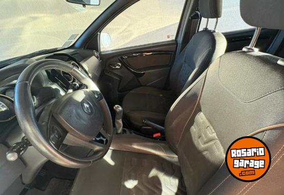 Autos - Renault Duster 2016 Nafta 121000Km - En Venta
