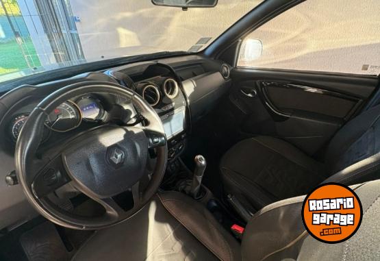 Autos - Renault Duster 2016 Nafta 121000Km - En Venta