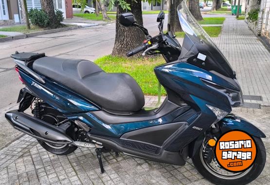 Motos - Kymco X twon 2025 Nafta 7000Km - En Venta