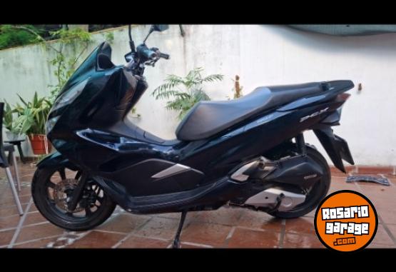 Motos - Honda Pcx 2020 Nafta 17000Km - En Venta
