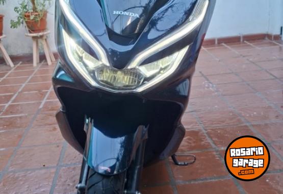 Motos - Honda Pcx 2020 Nafta 17000Km - En Venta
