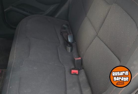 Autos - Chevrolet ONIX LTZ 2013 Nafta 98000Km - En Venta