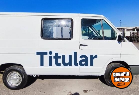 Utilitarios - Renault trafic 1993 GNC 1000Km - En Venta