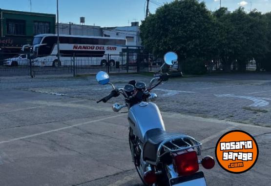 Motos - Suzuki GN125 2017 Nafta 16000Km - En Venta