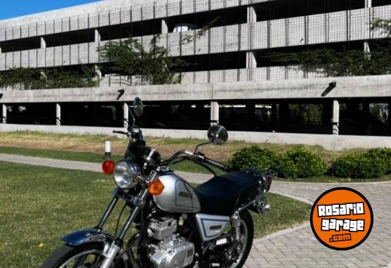 Motos - Suzuki GN125 2017 Nafta 16000Km - En Venta