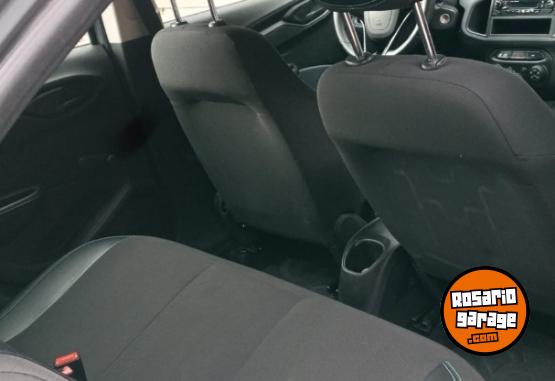 Autos - Chevrolet Ónix joy plus black 2021 Nafta 99000Km - En Venta