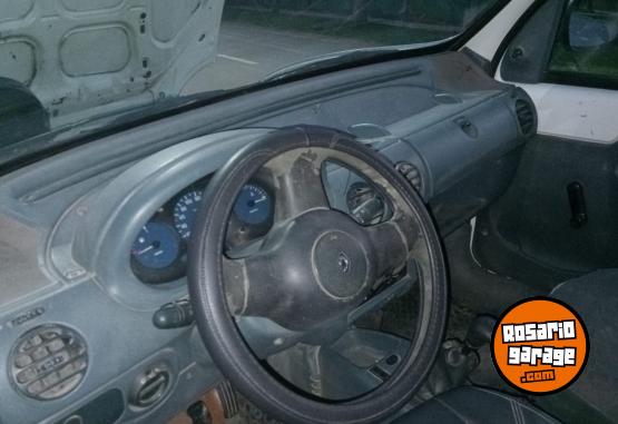 Utilitarios - Renault Kangoo 2000 Diesel 228000Km - En Venta