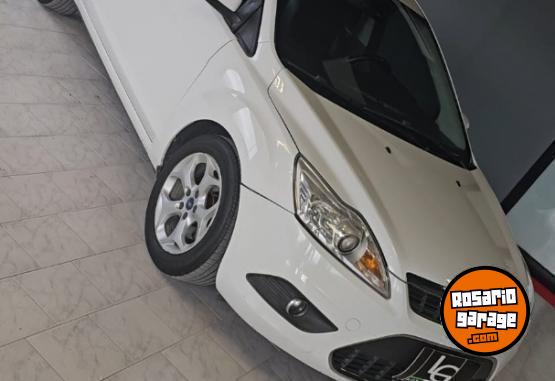 Autos - Ford Focus ghia exe 2012 Diesel - En Venta
