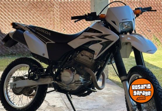 Motos - Honda Tornado 2023 Nafta 18000Km - En Venta