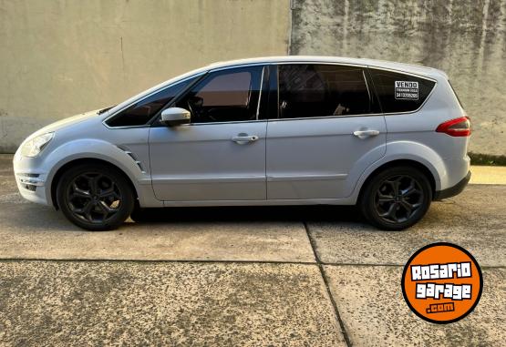 Autos - Ford S-Max 2013 Nafta 240000Km - En Venta