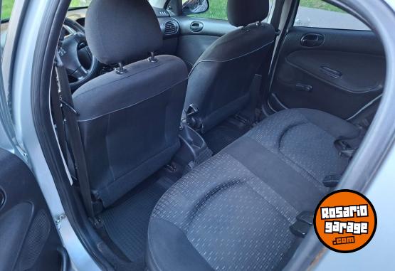 Autos - Peugeot 206 x-line 2007 Nafta 218000Km - En Venta