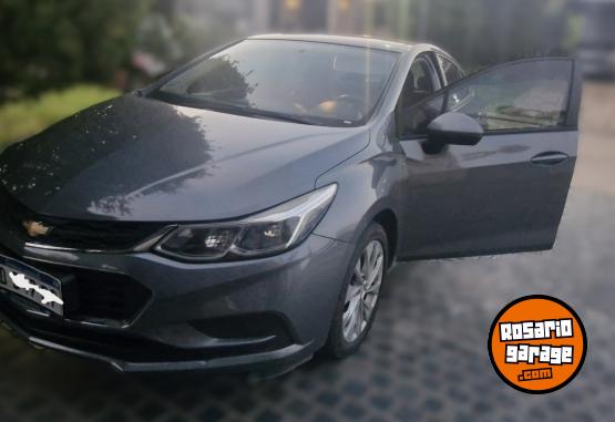 Autos - Chevrolet Cruze LT 2019 Nafta 77000Km - En Venta