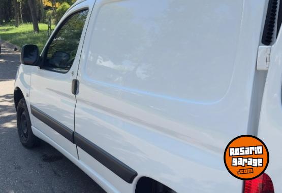 Utilitarios - Citroen Berlingo 2021 Diesel 100000Km - En Venta