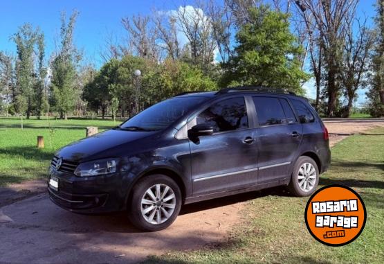 Autos - Volkswagen Suran 2011 Nafta 79000Km - En Venta