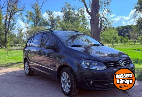 Autos - Volkswagen Suran 2011 Nafta 79000Km - En Venta