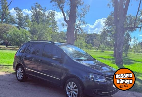 Autos - Volkswagen Suran 2011 Nafta 79000Km - En Venta