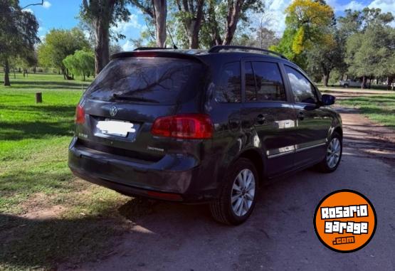Autos - Volkswagen Suran 2011 Nafta 79000Km - En Venta
