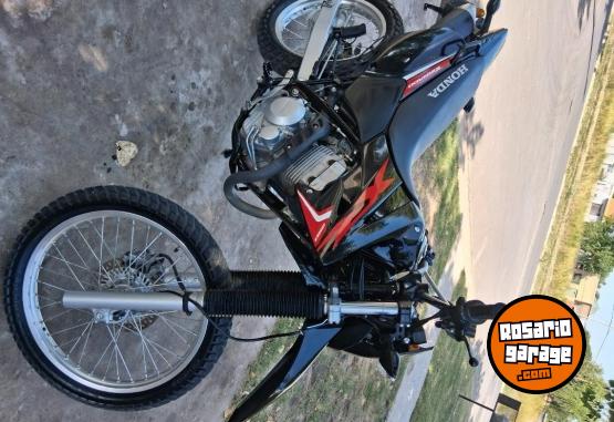Motos - Honda XR 250 2024 Nafta 3400Km - En Venta