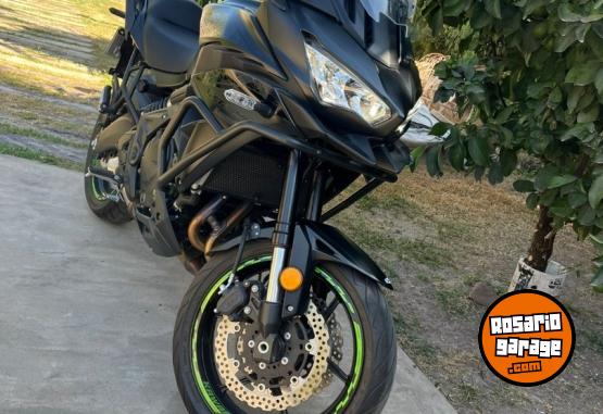 Motos - Kawasaki Versys 650 línea nueva 2023 Nafta 3500Km - En Venta