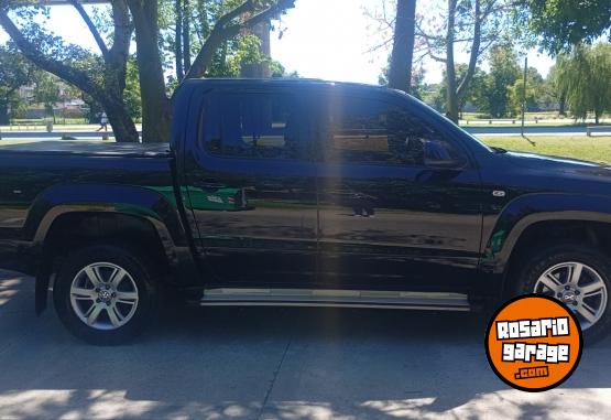 Camionetas - Volkswagen Amarok Dark Label. 2013 Diesel 193000Km - En Venta
