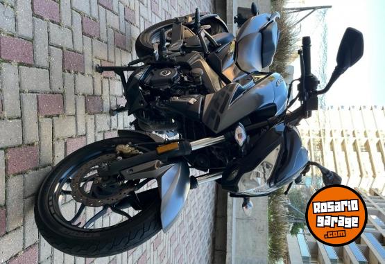 Motos - Bajaj Bajaj Rouser ns 200 2019 Nafta 25300Km - En Venta