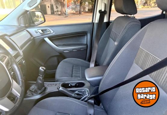 Camionetas - Ford Ranger 2023 Nafta 90000Km - En Venta