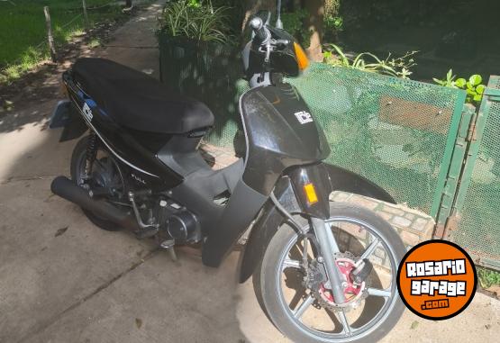 Motos - Guerrero Trip 2023 Nafta 9500Km - En Venta