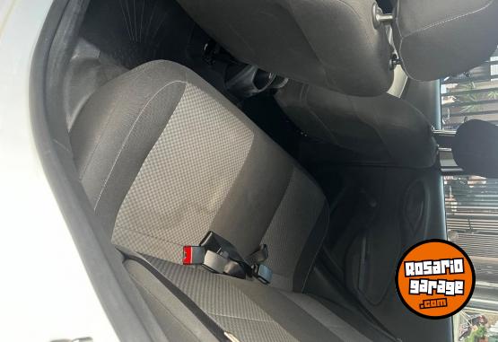 Autos - Chevrolet ONIX 2017 Nafta 62000Km - En Venta