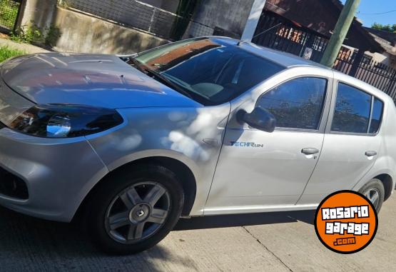 Autos - Renault sandero tech run 2014 Nafta 133000Km - En Venta