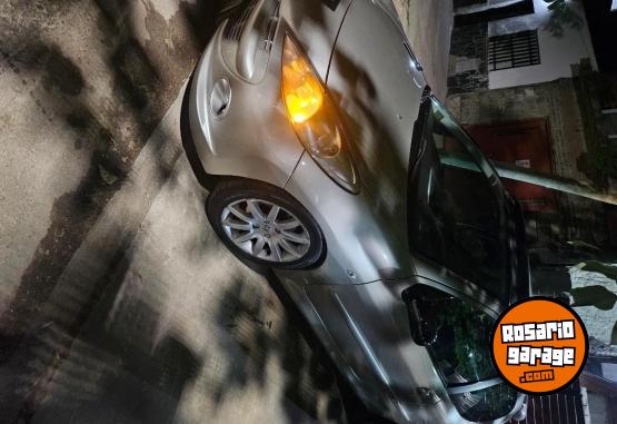 Autos - Peugeot 207 xt 2009 Nafta 161000Km - En Venta