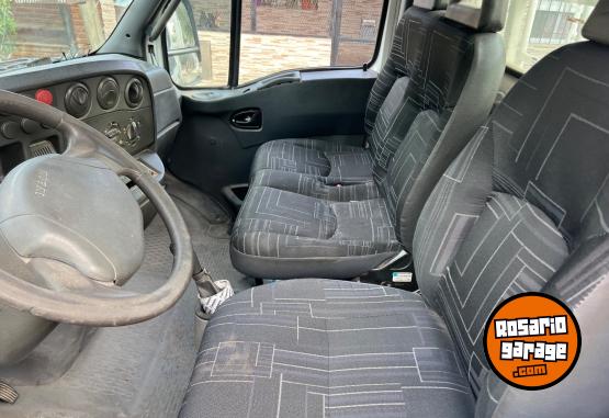 Utilitarios - Iveco Daily 2010 Diesel 111111Km - En Venta