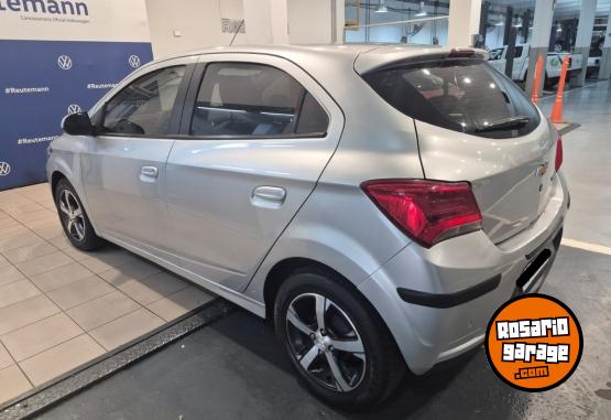 Autos - Chevrolet ONIX 1.4 LTZ 2017 Nafta 80000Km - En Venta