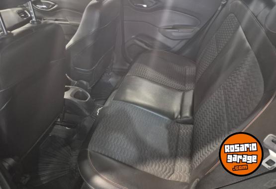 Autos - Chevrolet ONIX 1.4 LTZ 2017 Nafta 80000Km - En Venta